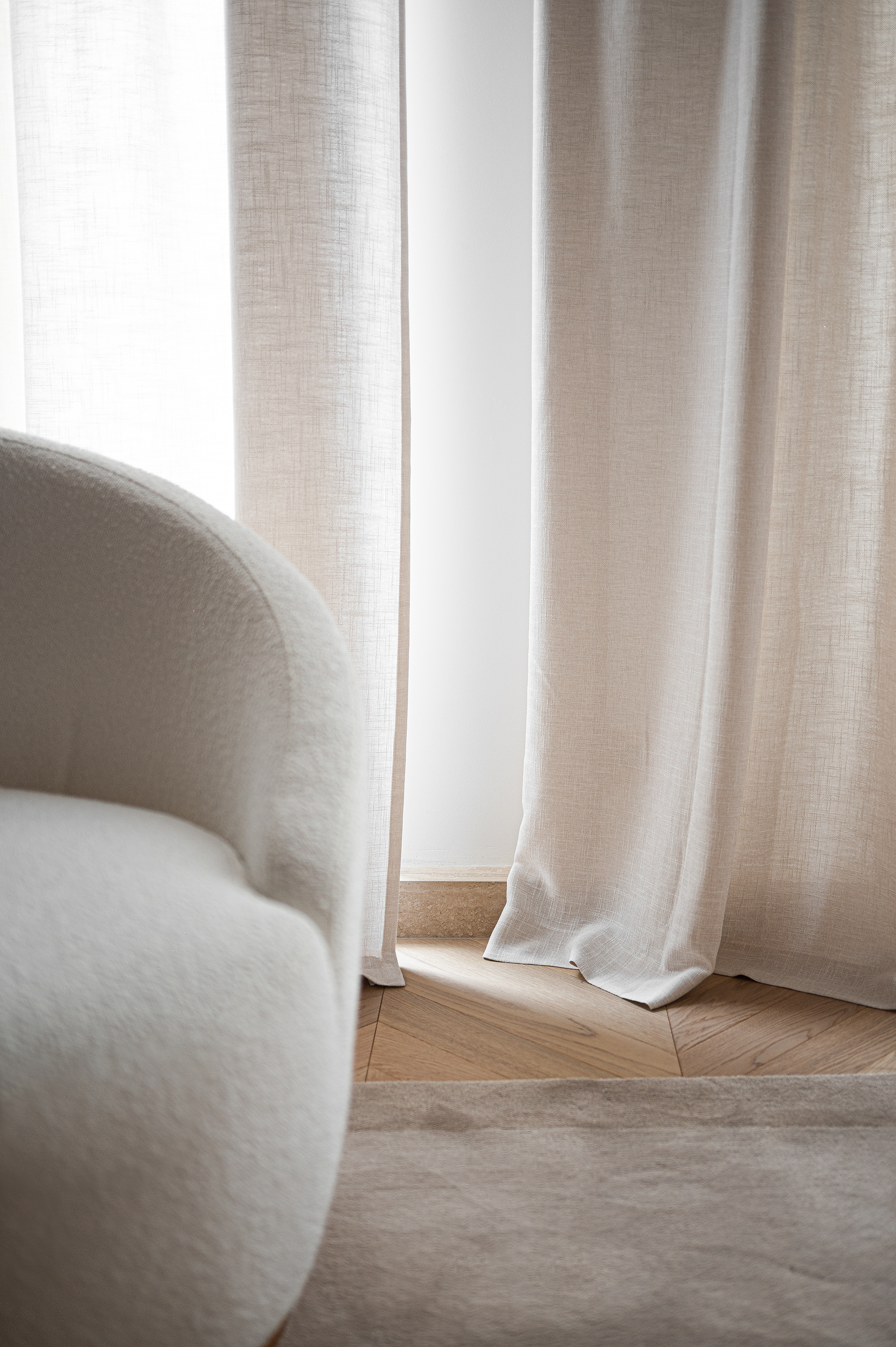 CHALEUR - Måttbeställd Semi-Tunn Grov Linnegardin